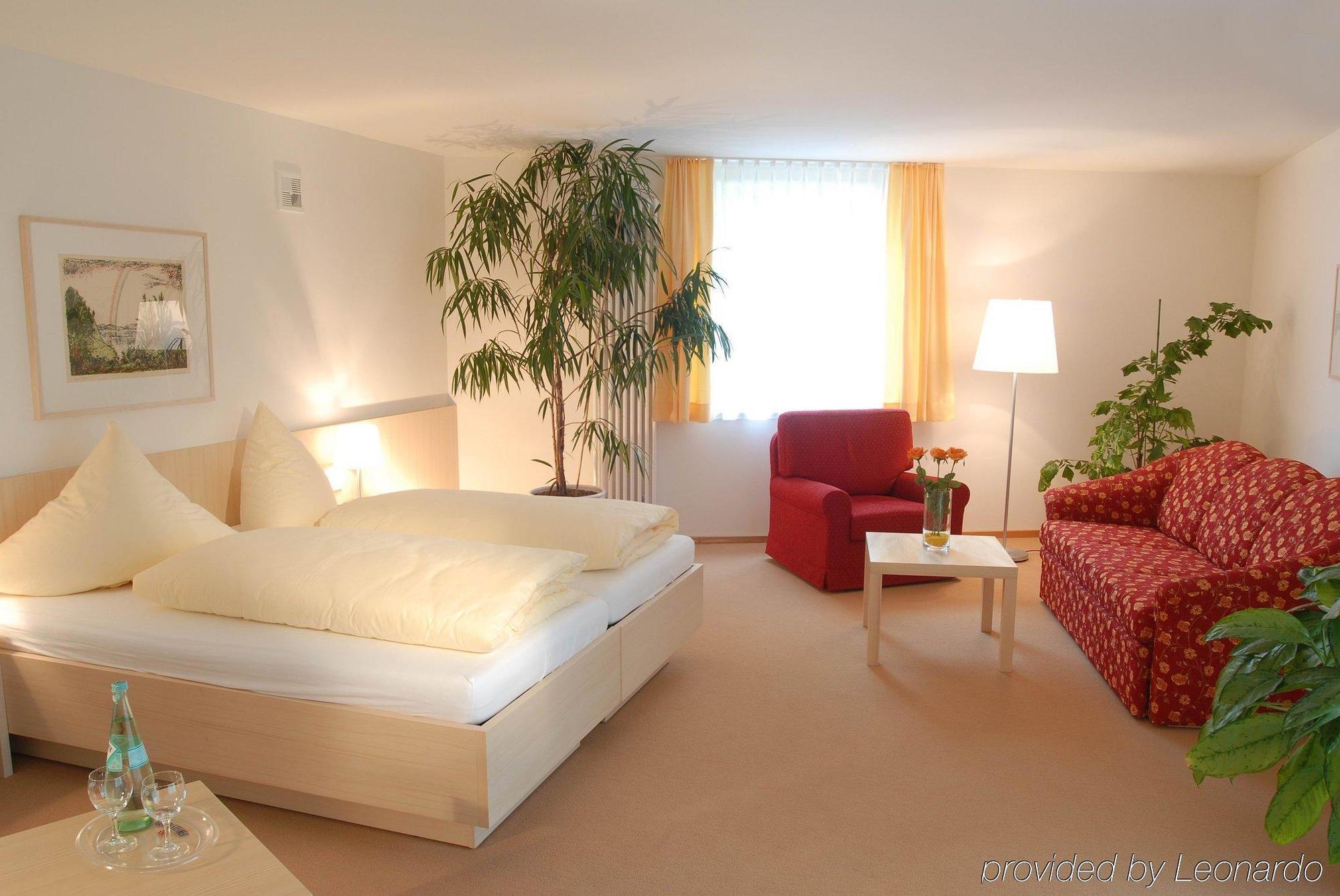 Landhotel Allgaeuer Hof Wolfegg Oda fotoğraf